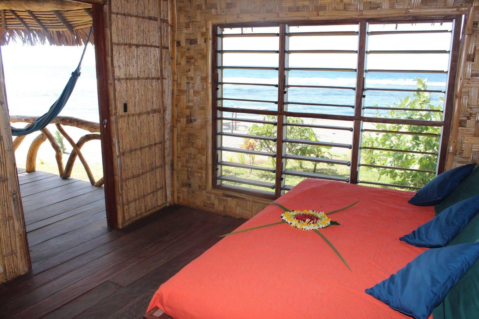 Friendly Beach Looukeureus Ngoại thất bức ảnh