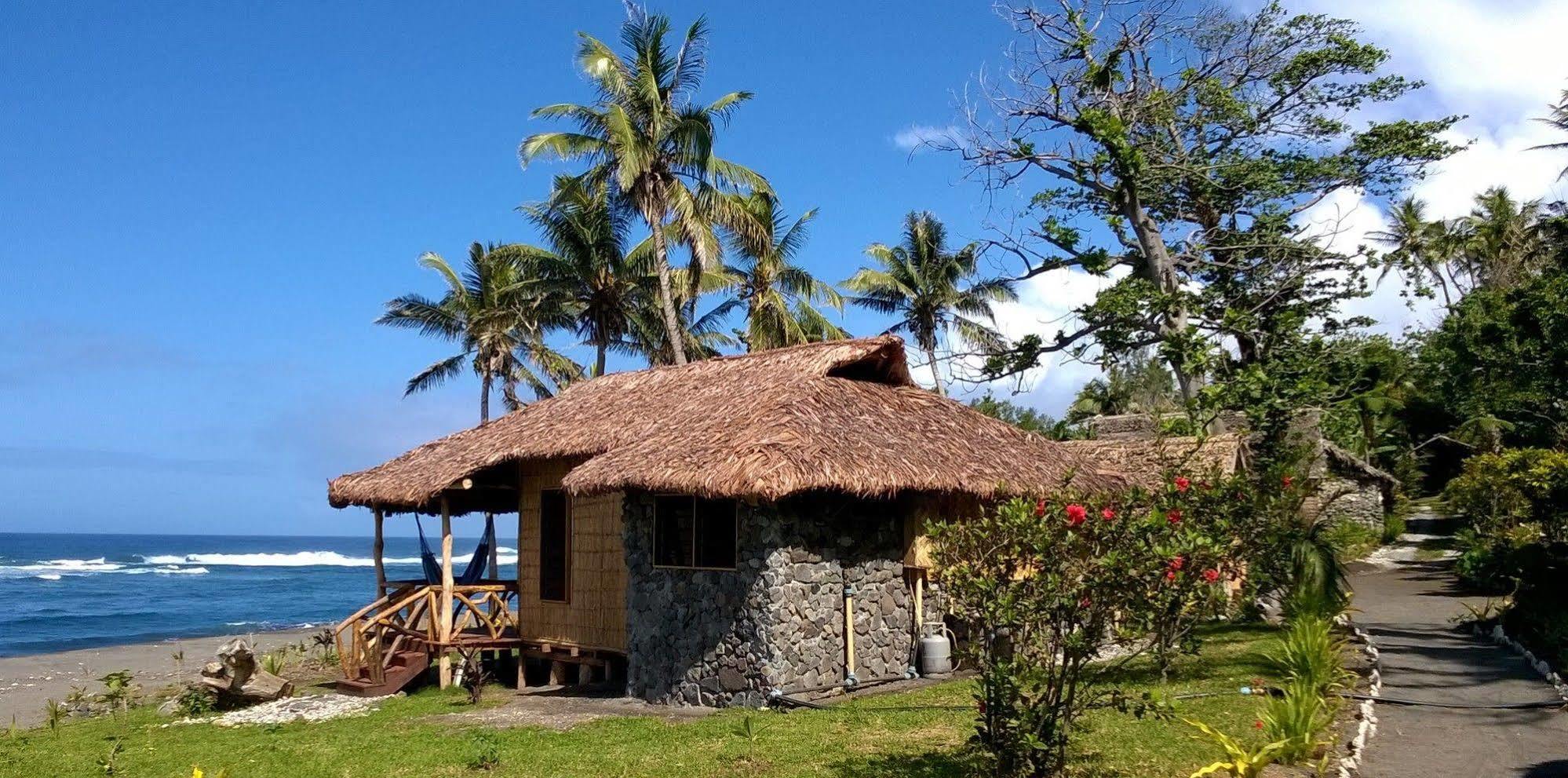 Friendly Beach Looukeureus Ngoại thất bức ảnh